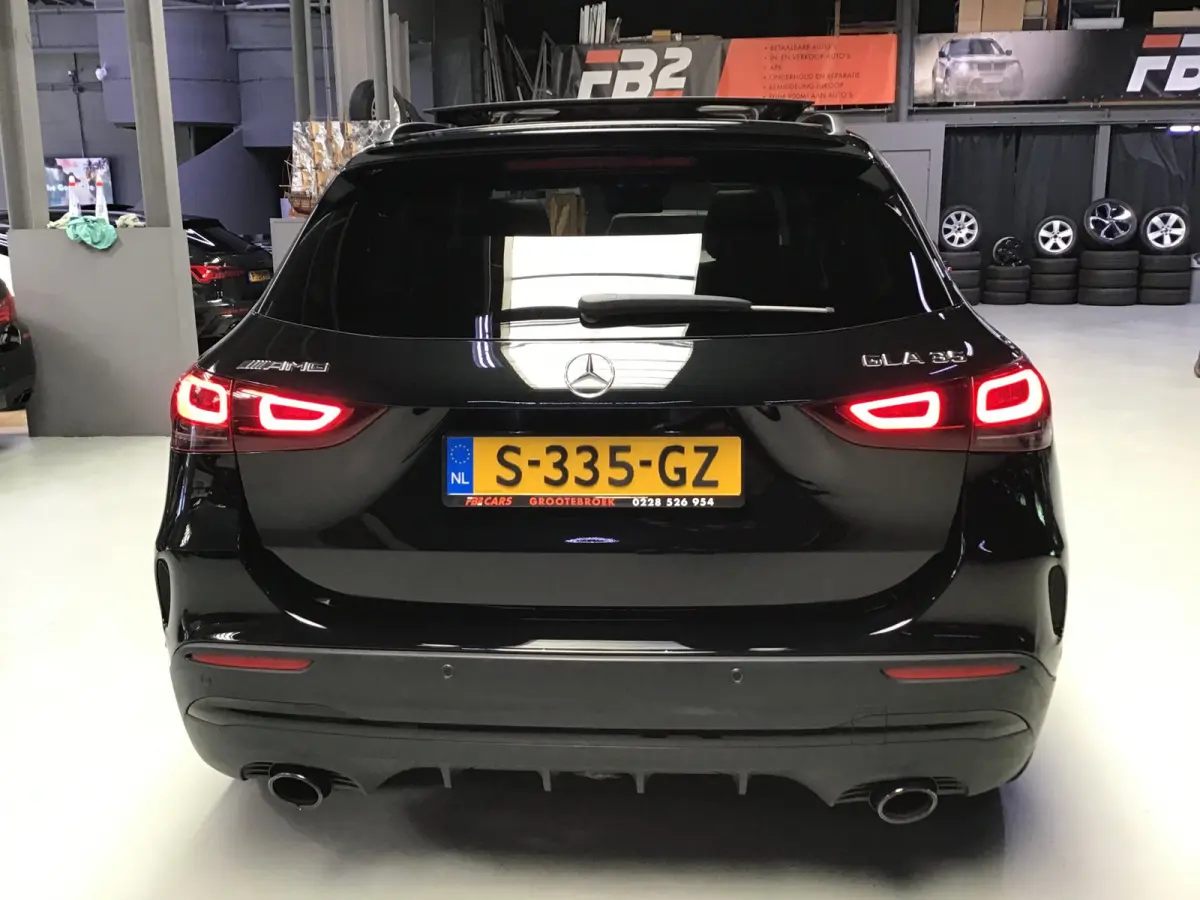 AMG 35 4MATIC I Pano I 360Cam I Sfeer verl. I Multibeam I 21Inch I Trekhaak I Mem. Elec Stoel + Verwarm.