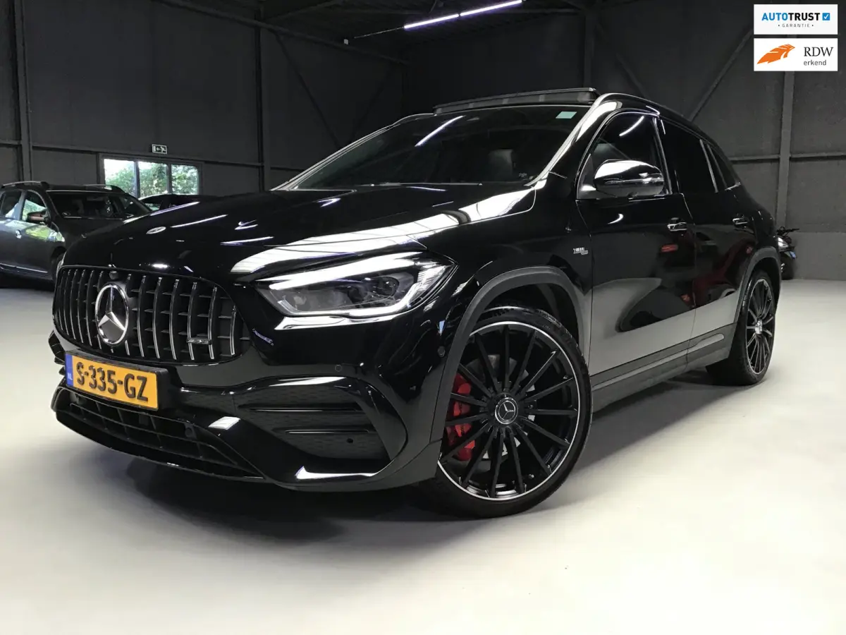 AMG 35 4MATIC I Pano I 360Cam I Sfeer verl. I Multibeam I 21Inch I Trekhaak I Mem. Elec Stoel + Verwarm.