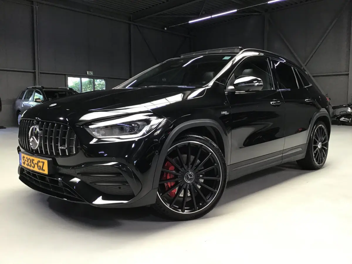AMG 35 4MATIC I Pano I 360Cam I Sfeer verl. I Multibeam I 21Inch I Trekhaak I Mem. Elec Stoel + Verwarm.