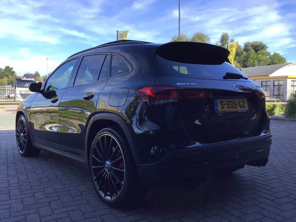 AMG 35 4MATIC I Pano I 360Cam I Sfeer verl. I Multibeam I 21Inch I Trekhaak I Mem. Elec Stoel + Verwarm.