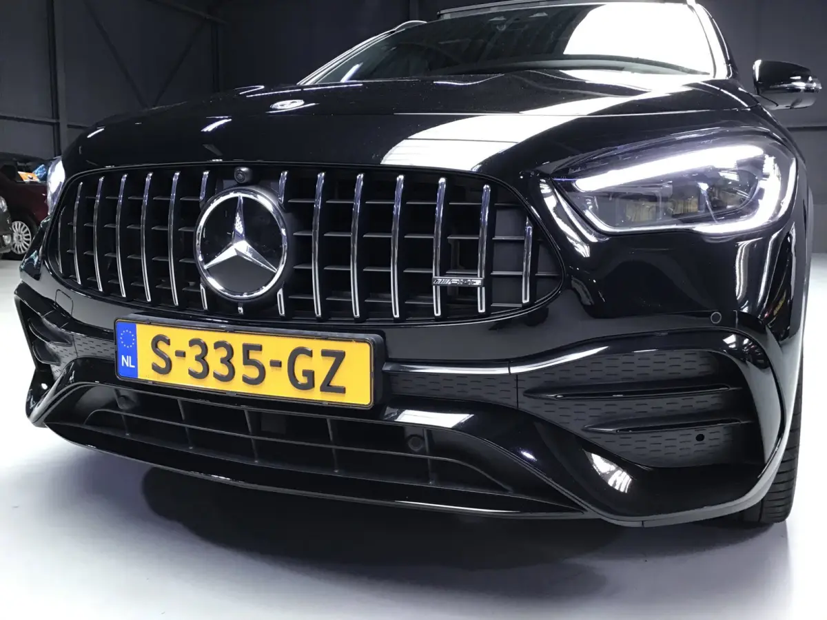 AMG 35 4MATIC I Pano I 360Cam I Sfeer verl. I Multibeam I 21Inch I Trekhaak I Mem. Elec Stoel + Verwarm.