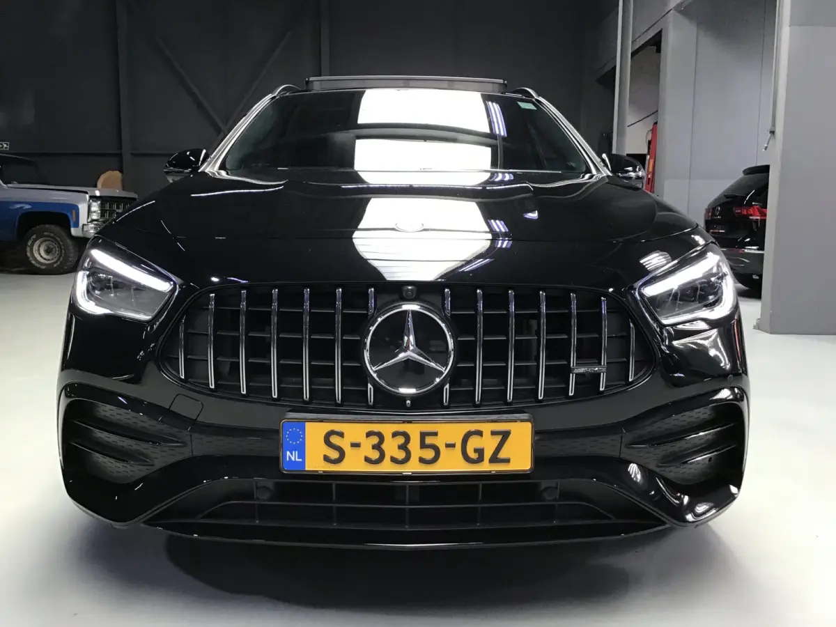AMG 35 4MATIC I Pano I 360Cam I Sfeer verl. I Multibeam I 21Inch I Trekhaak I Mem. Elec Stoel + Verwarm.