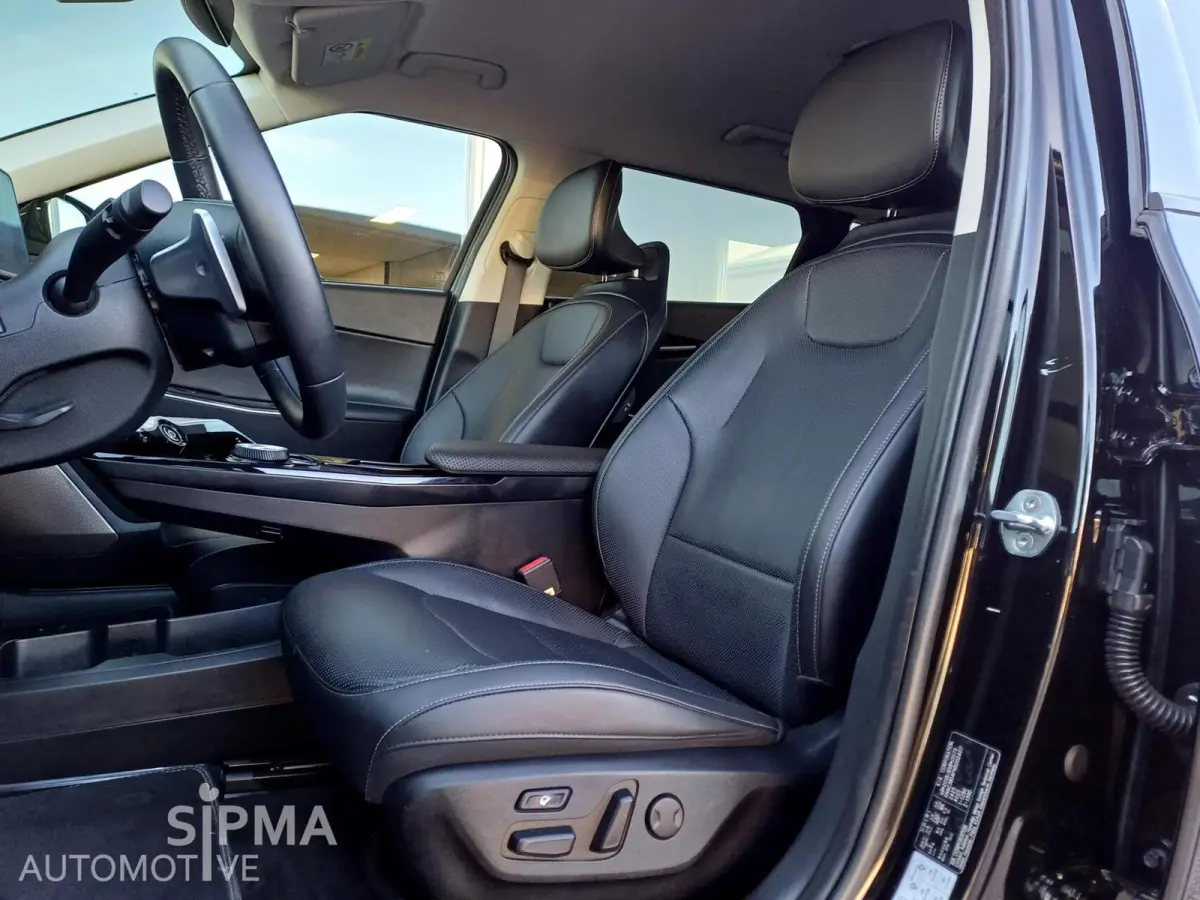 Plus 77.4 kWh/Carplay/Led/Leder/2021/Btw-auto