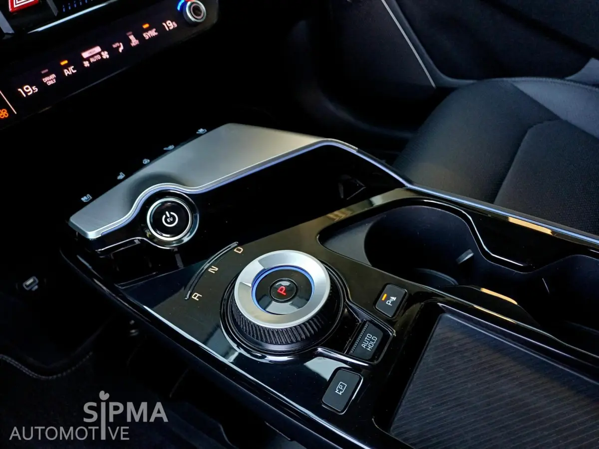 Plus 77.4 kWh/Carplay/Led/Leder/2021/Btw-auto