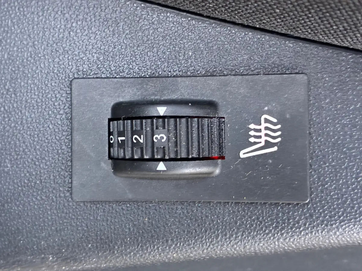 1.2 PureTech GT-Line|D-riem v.v.|Automaat|Navigatie|CarPlay|Trekhaak|PDC|Cruise|Climatronic|Stoel.Vw|