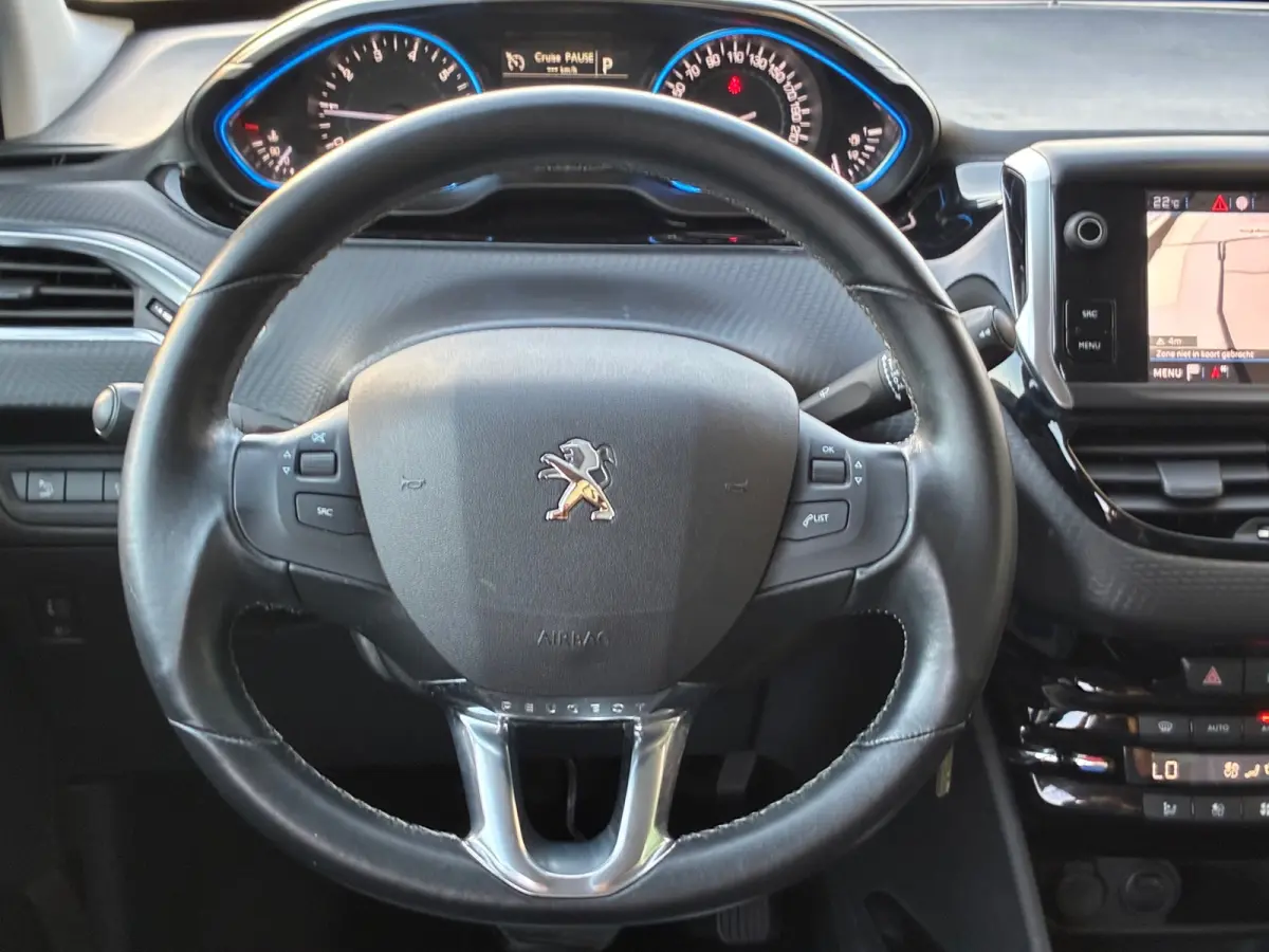 1.2 PureTech GT-Line|D-riem v.v.|Automaat|Navigatie|CarPlay|Trekhaak|PDC|Cruise|Climatronic|Stoel.Vw|