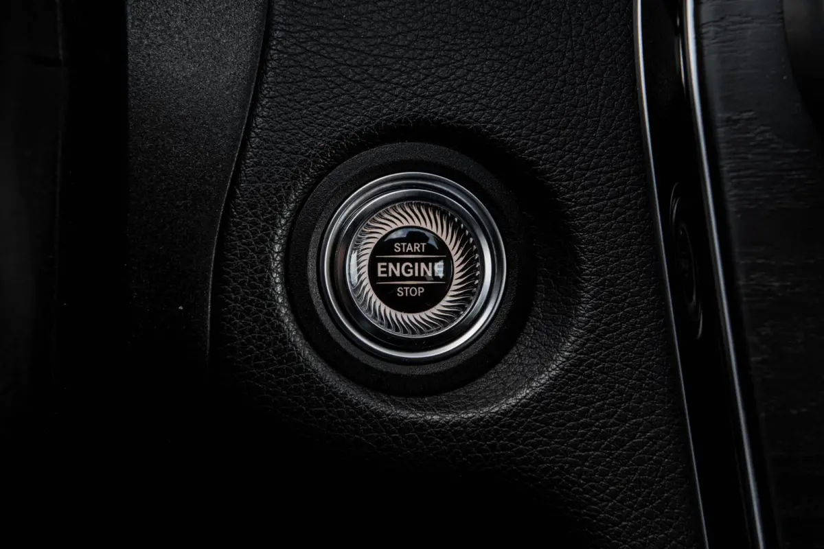 300 e AMG Night Edition | Trekhaak | 360 Camera | Digital Cockpit | Multibeam LED | Apple CarPlay/Android Auto | 18" | Dealeronderhouden