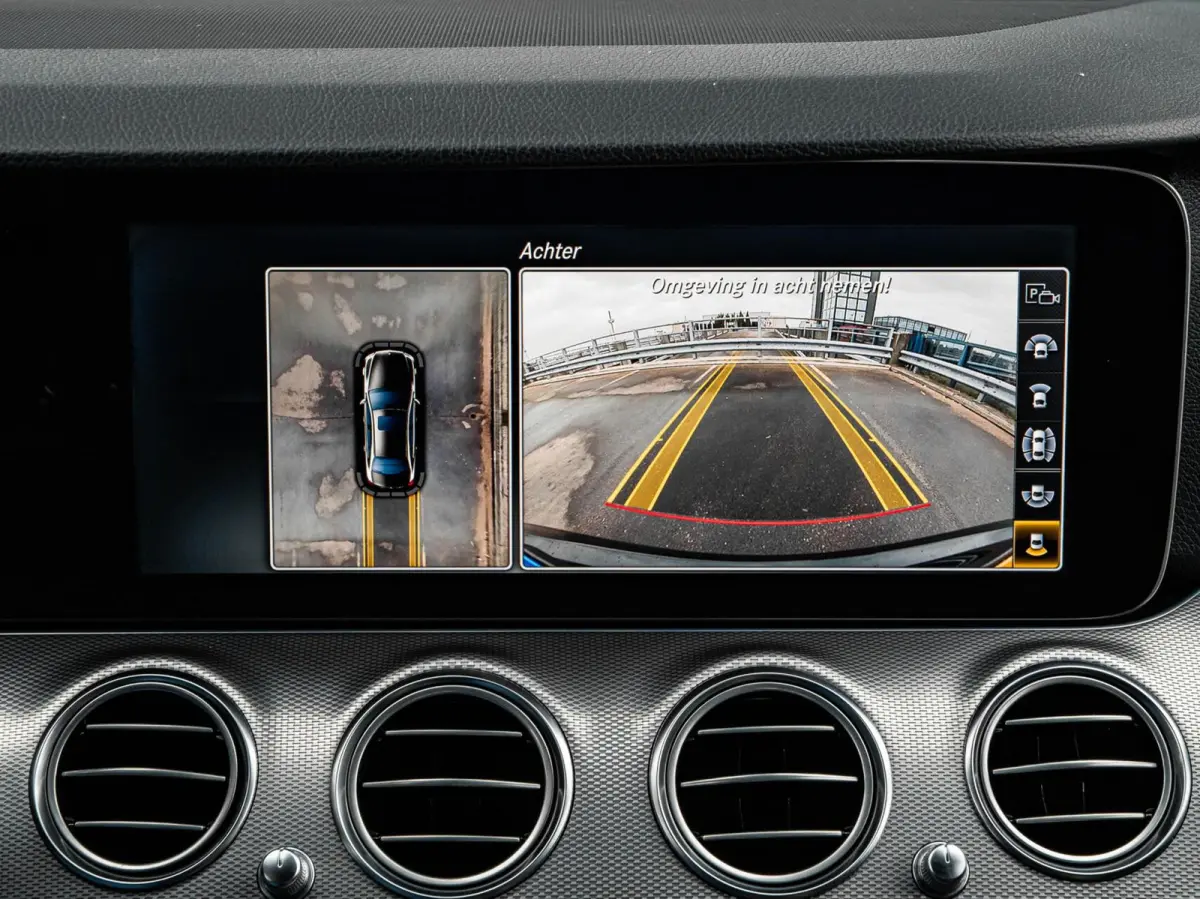 350 d AMG Night Edition | Schuifdak | Burmester | Leder | HUD | 360 Camera | Widescreen | Dodehoekdetectie | Keyless | Apple CarPlay/Android Auto | 19"