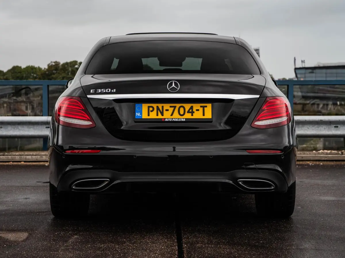 350 d AMG Night Edition | Schuifdak | Burmester | Leder | HUD | 360 Camera | Widescreen | Dodehoekdetectie | Keyless | Apple CarPlay/Android Auto | 19"
