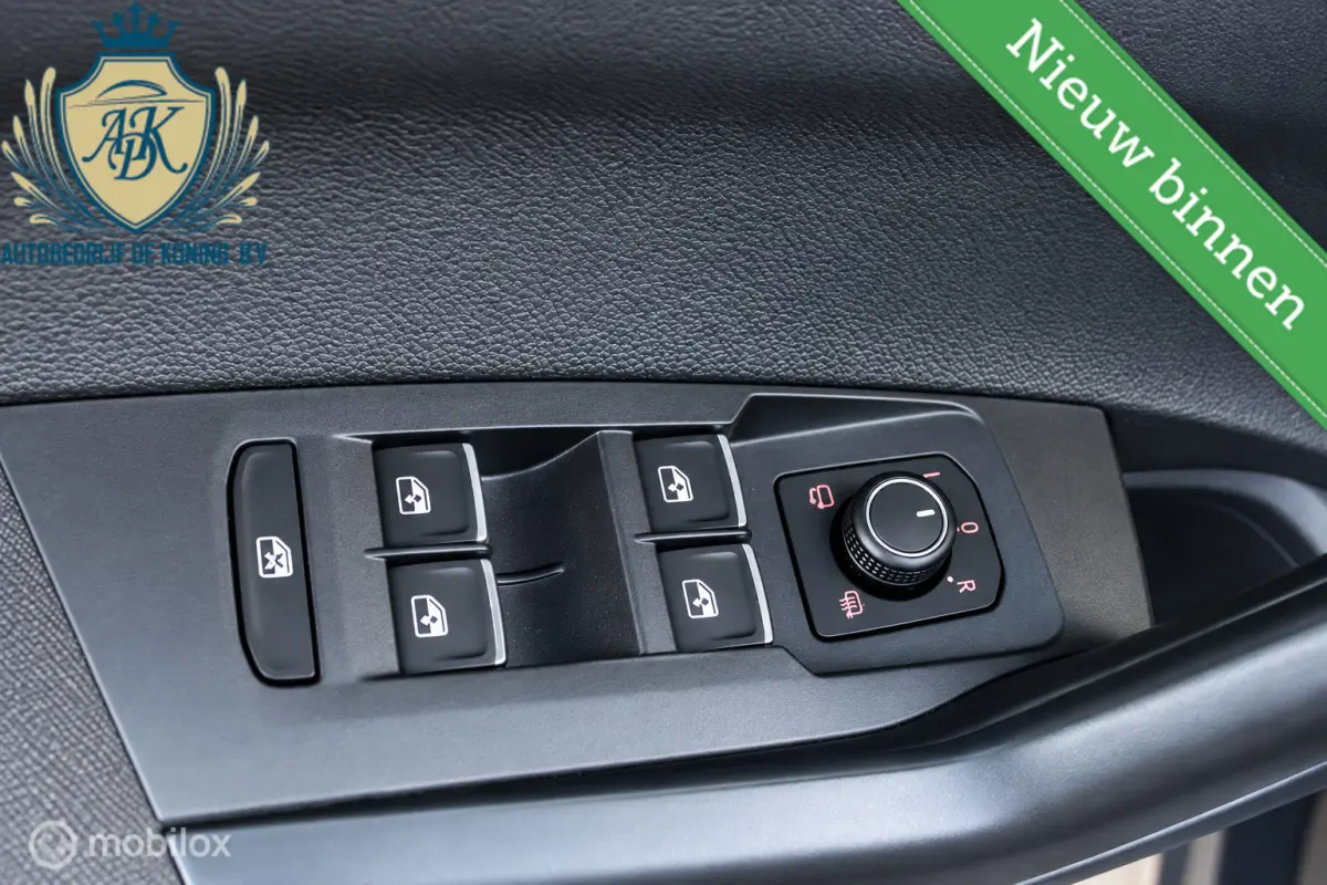 1.0 TSI R-Line Carplay LED Virtual display