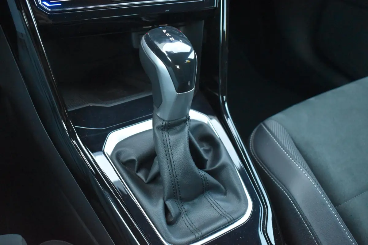 1.5 TSI R-Line Pano Massage Lane Camera
