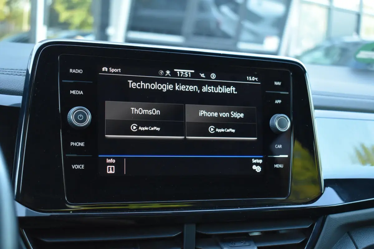 1.5 TSI R-Line Pano Massage Lane Camera