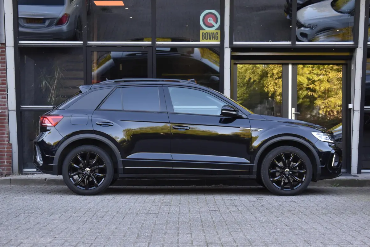 1.5 TSI R-Line Pano Massage Lane Camera