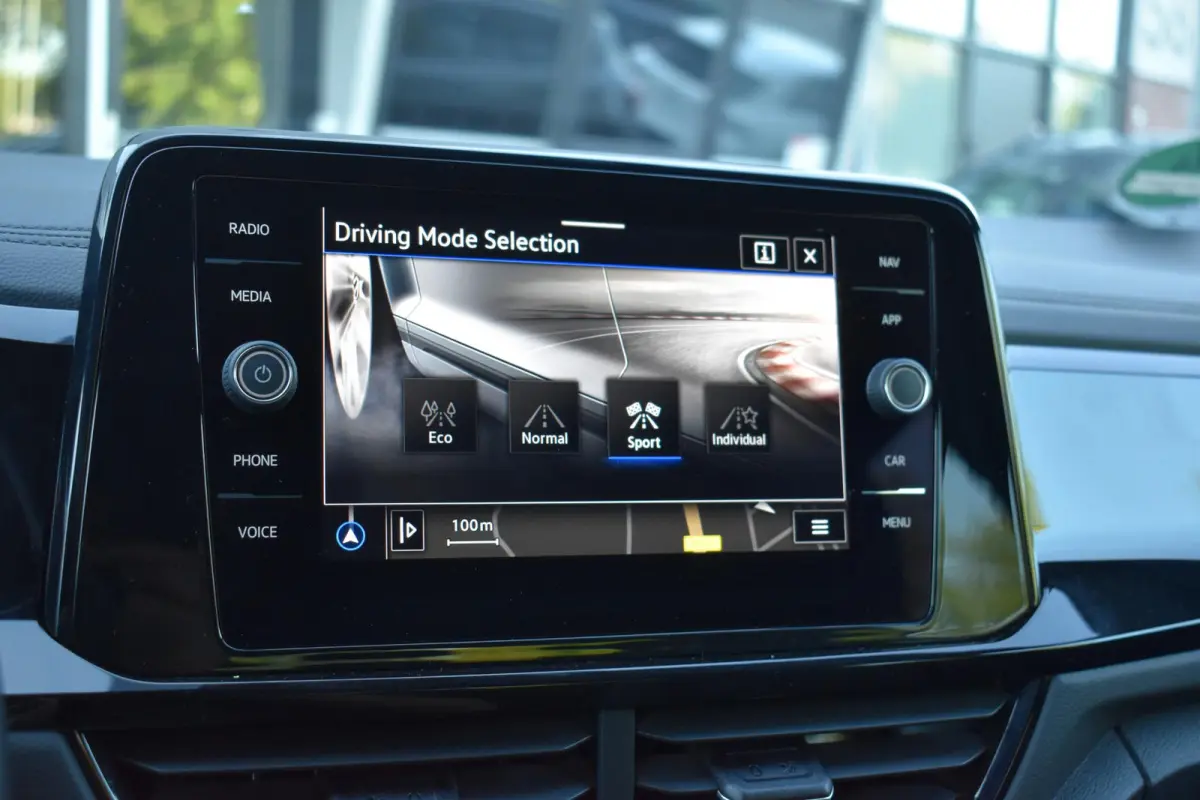1.5 TSI R-Line Pano Massage Lane Camera