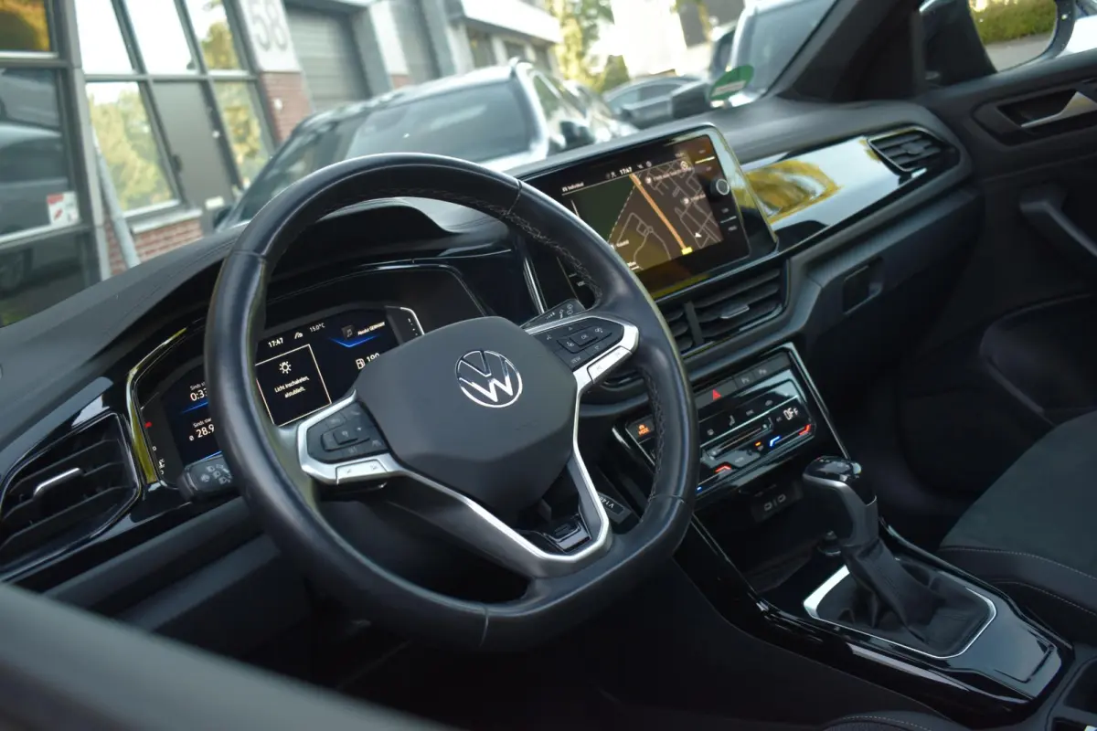1.5 TSI R-Line Pano Massage Lane Camera