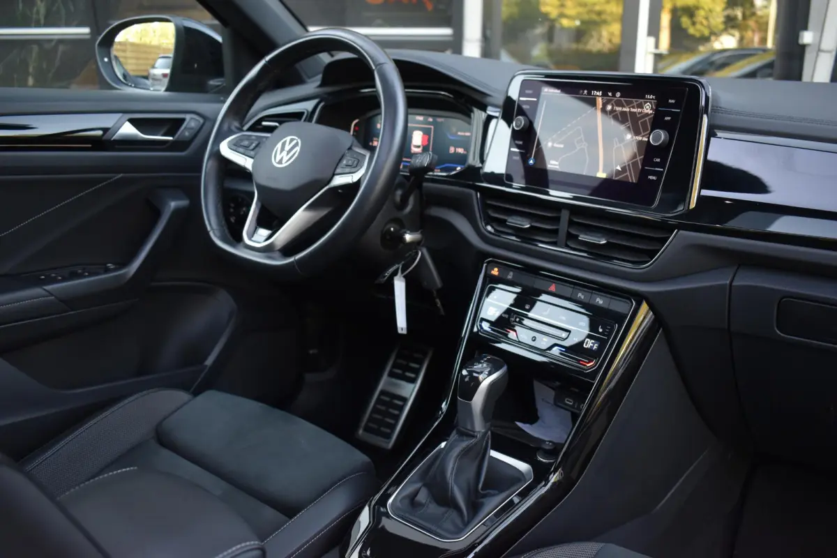 1.5 TSI R-Line Pano Massage Lane Camera