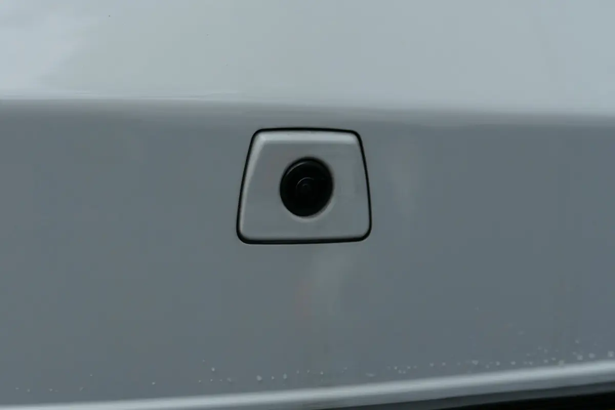 GS - (2025A) / 8 JAAR FABRIEKSGARATIE / PANO. DAK / STOEL-STUUR VERWARMING / 360 CAMERA / APPLE-ANDROID /