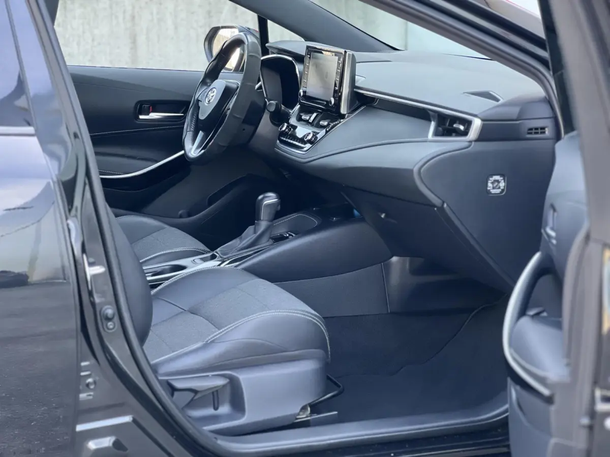 1.8 Hybrid Dynamic Sport|NAP|Stoelverw.|Virtual Cockpit|Camera|