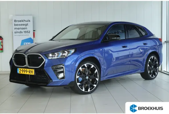 M35i xDrive | NL Auto | Harman & Kardon | Head-up | 360 Camera | Stoelverwarming | Keyless | Iconic Glow | Cruise Control |