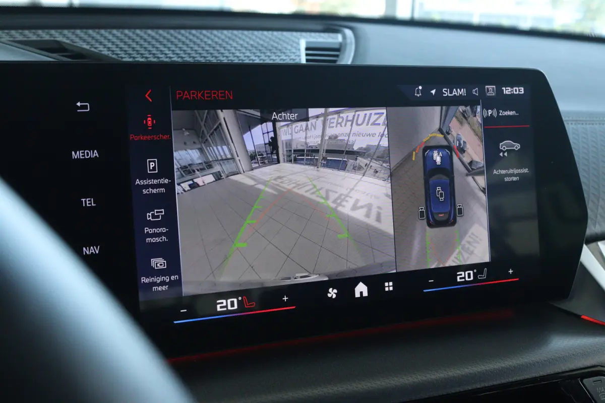 M35i xDrive | NL Auto | Harman & Kardon | Head-up | 360 Camera | Stoelverwarming | Keyless | Iconic Glow | Cruise Control |
