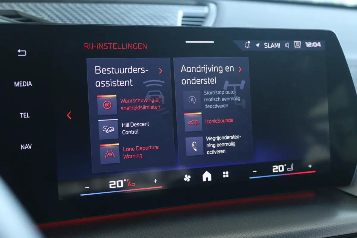 M35i xDrive | NL Auto | Harman & Kardon | Head-up | 360 Camera | Stoelverwarming | Keyless | Iconic Glow | Cruise Control |