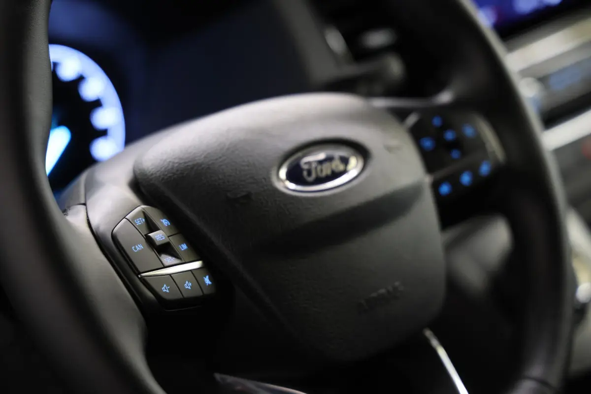 350 L2H2 Trend 68 kWh ON BOARD POWER