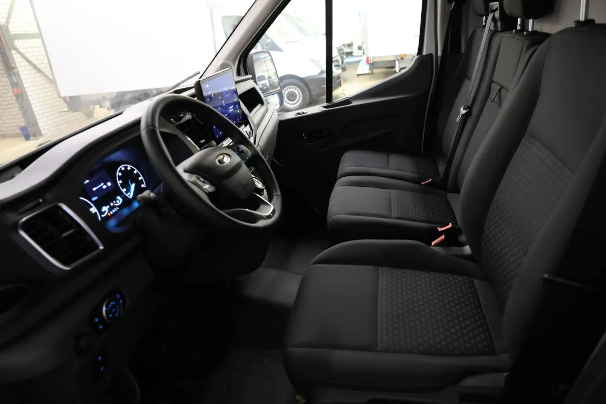 350 L2H2 Trend 68 kWh ON BOARD POWER