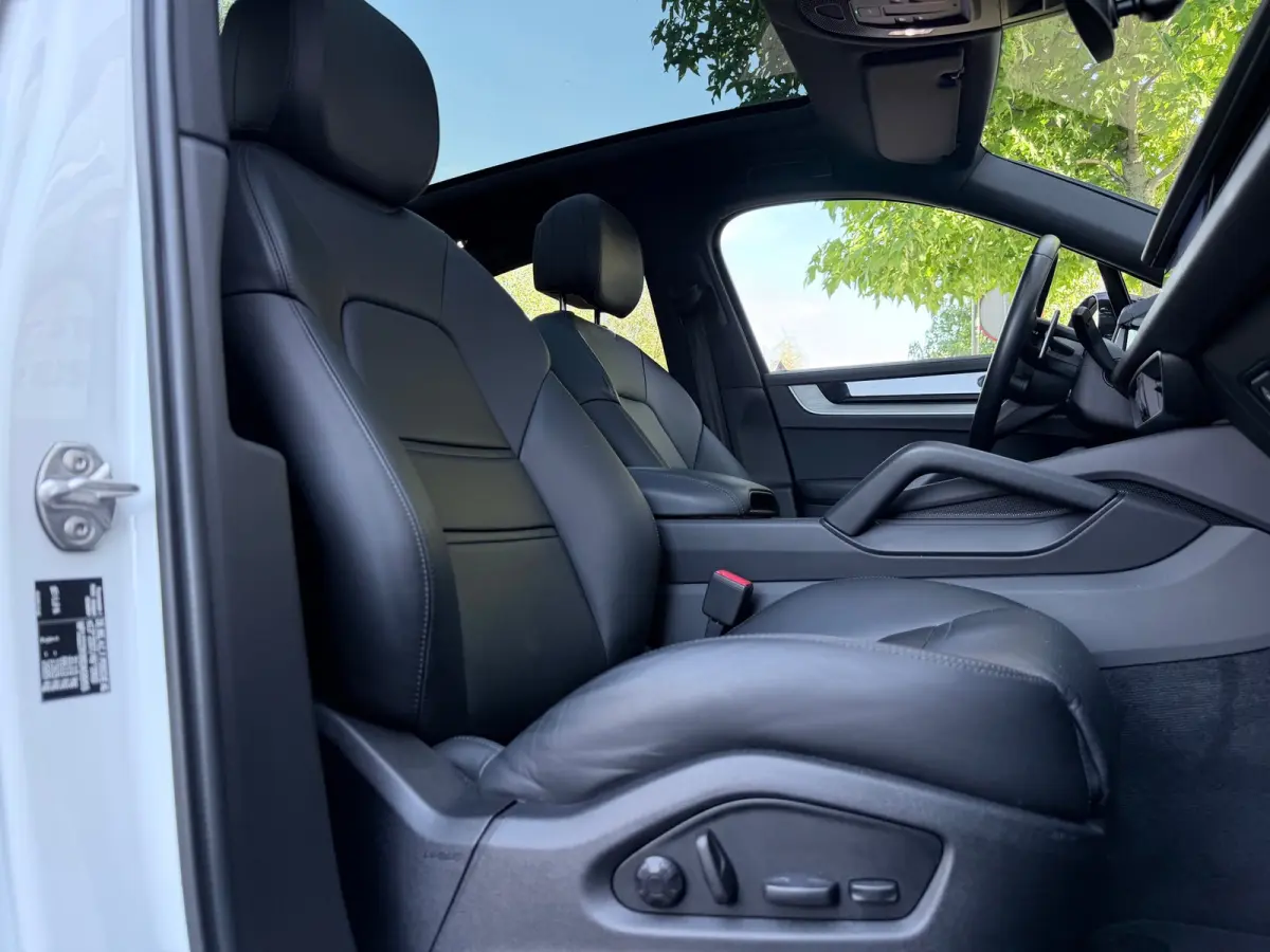 3.0 E-Hybrid Pano/360/Bose/Memory