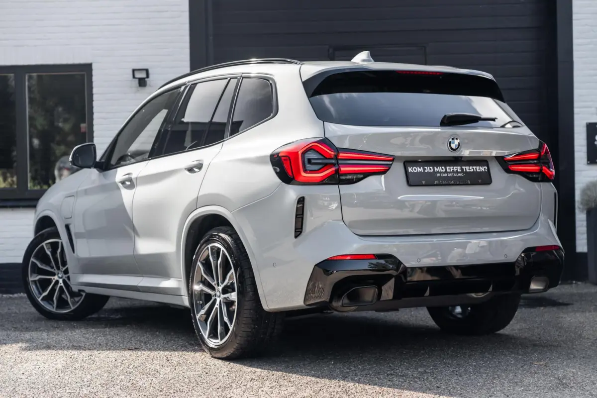 XDrive30e M-sport M Zetels Pano Carbon Laser Trekhaak