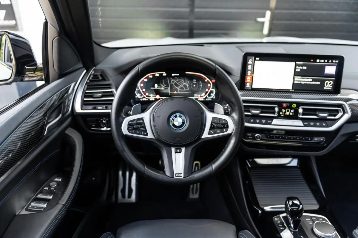 XDrive30e M-sport M Zetels Pano Carbon Laser Trekhaak