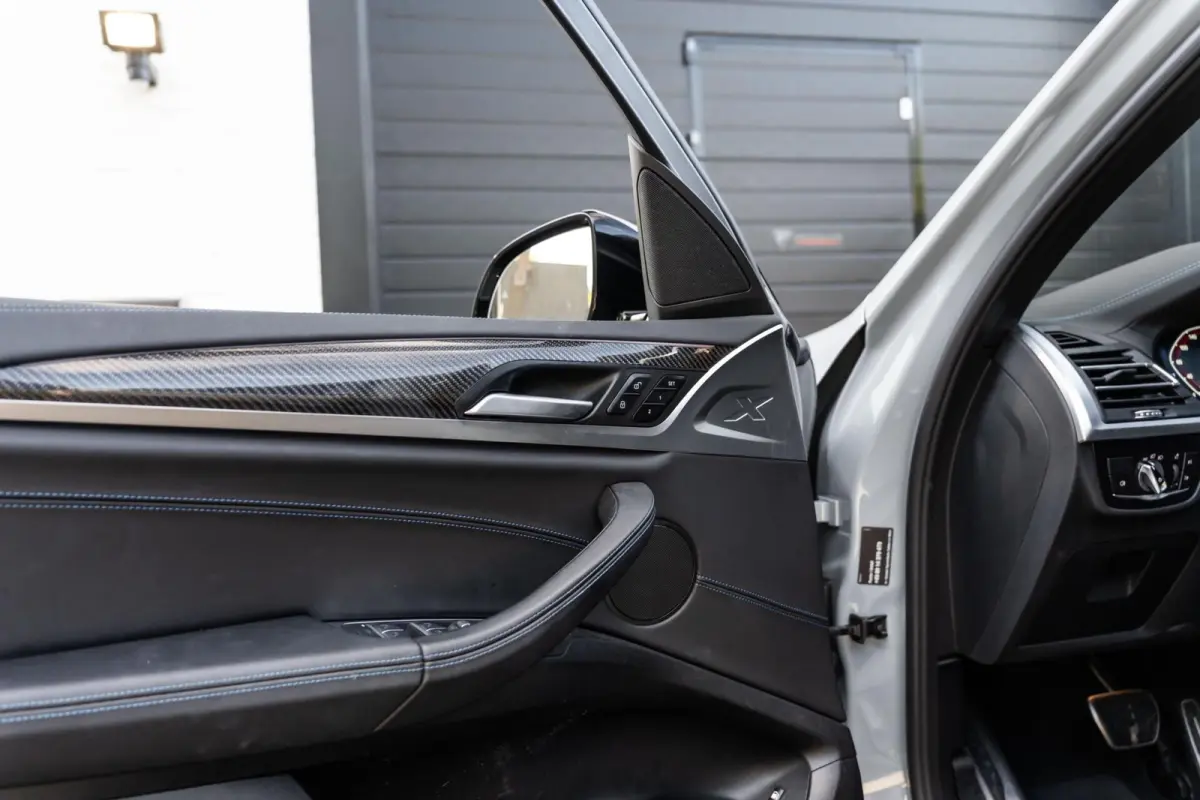 XDrive30e M-sport M Zetels Pano Carbon Laser Trekhaak