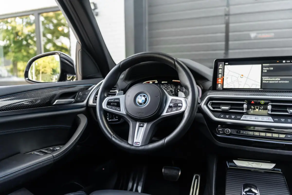 XDrive30e M-sport M Zetels Pano Carbon Laser Trekhaak