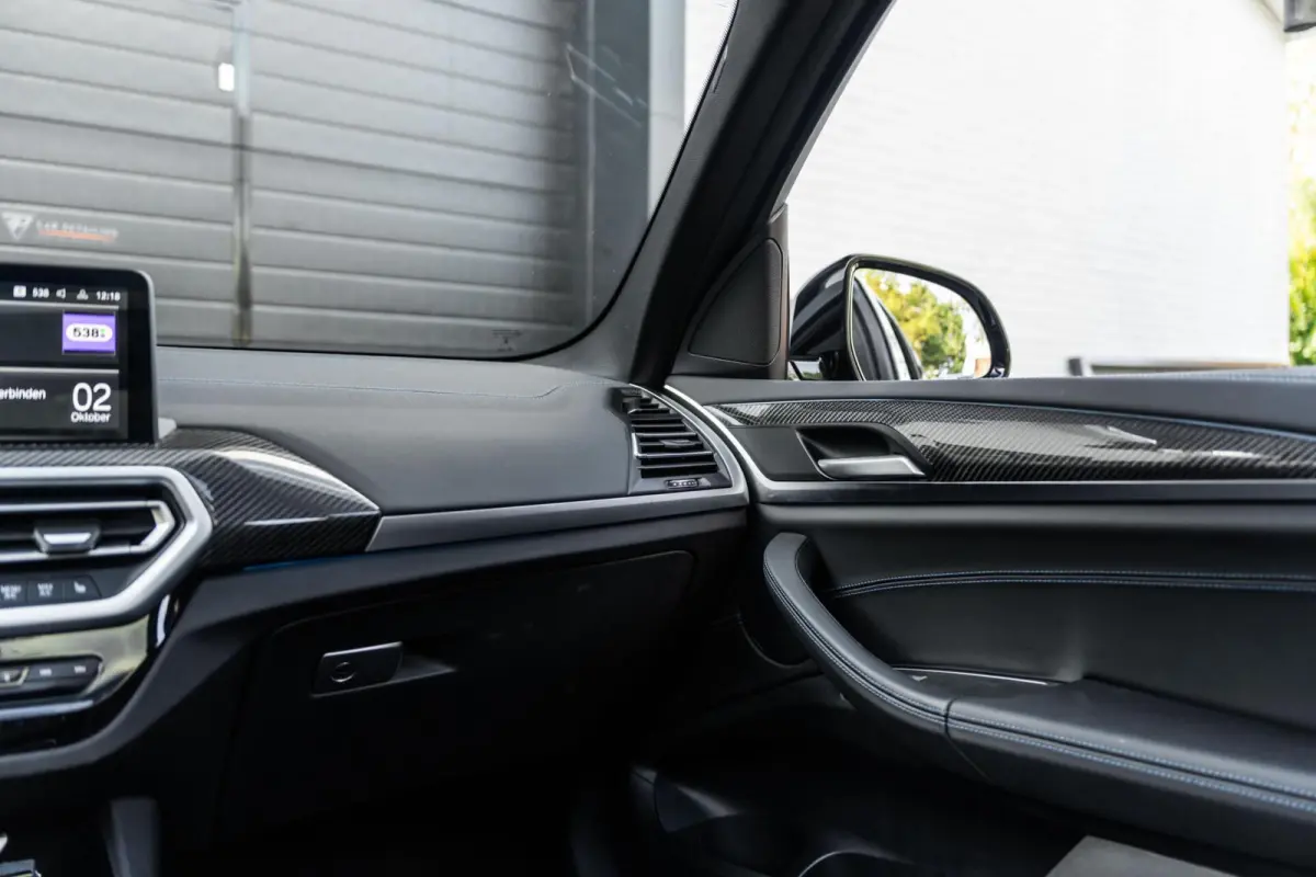 XDrive30e M-sport M Zetels Pano Carbon Laser Trekhaak