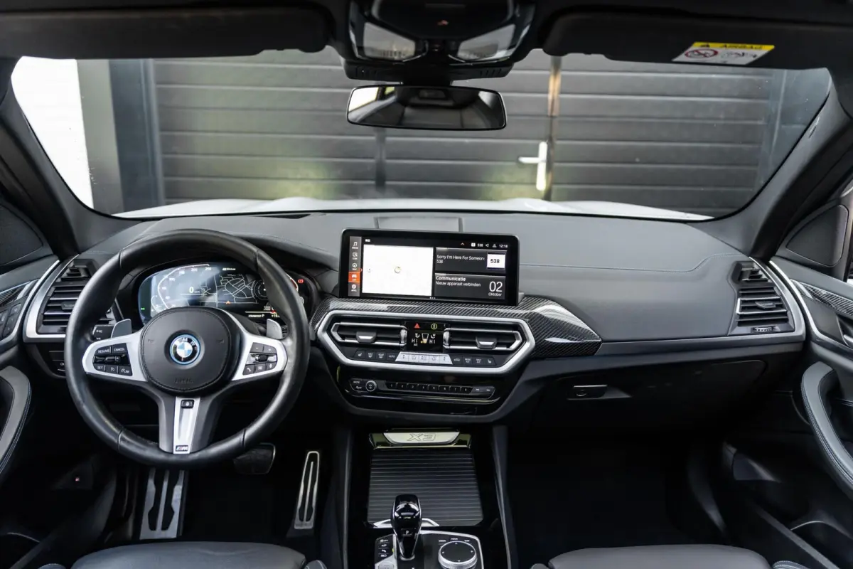 XDrive30e M-sport M Zetels Pano Carbon Laser Trekhaak