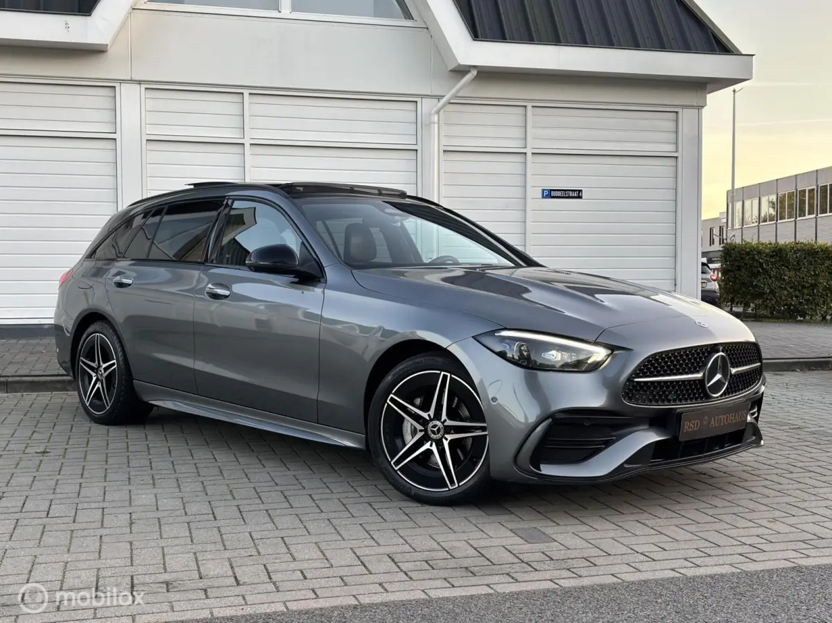 300 e AMG Pano luchtvering trekhaak