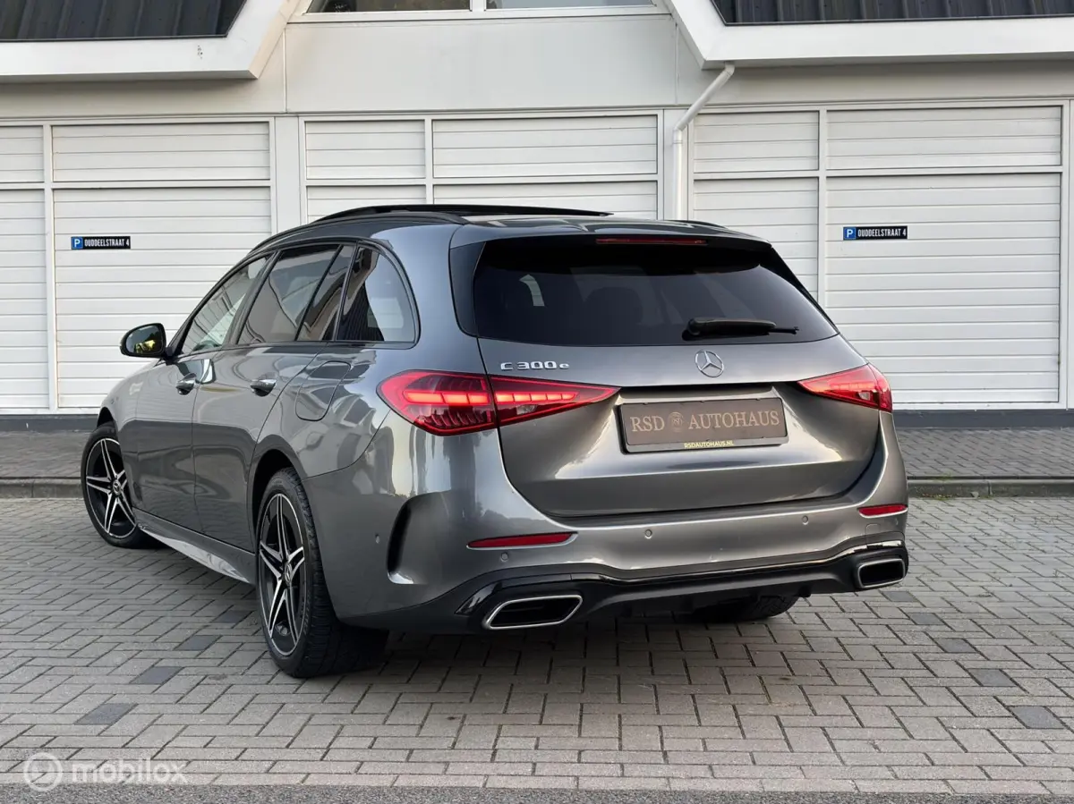 300 e AMG Pano luchtvering trekhaak