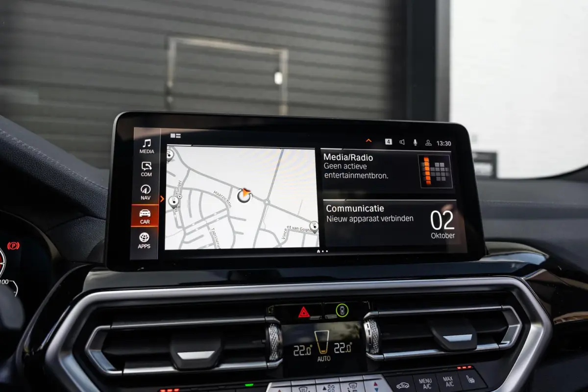 xDrive30e High Ex M Sport H&K HUD Laser Trekhaak 360