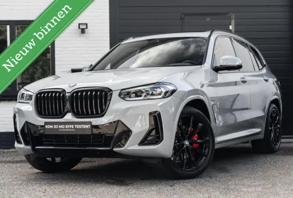 xDrive30e High Ex M Sport H&K HUD Laser Trekhaak 360