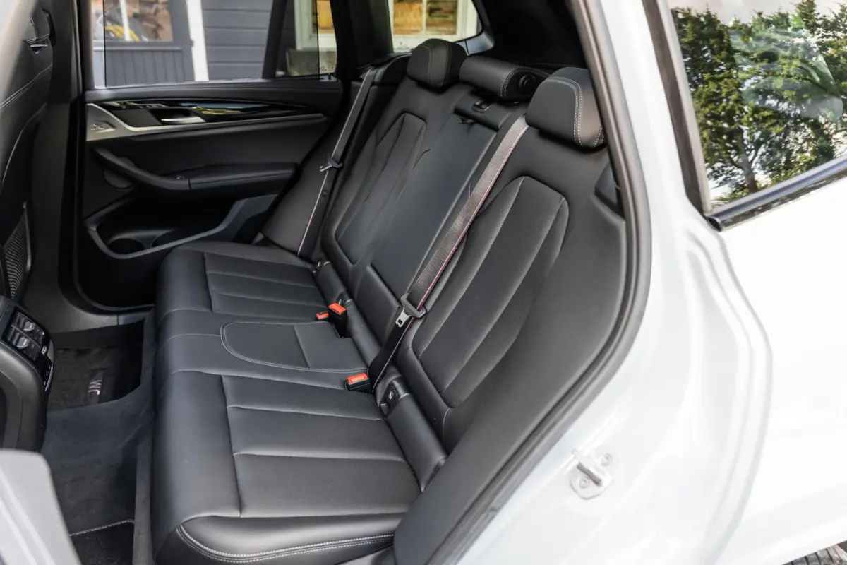 xDrive30e High Ex M Sport H&K HUD Laser Trekhaak 360