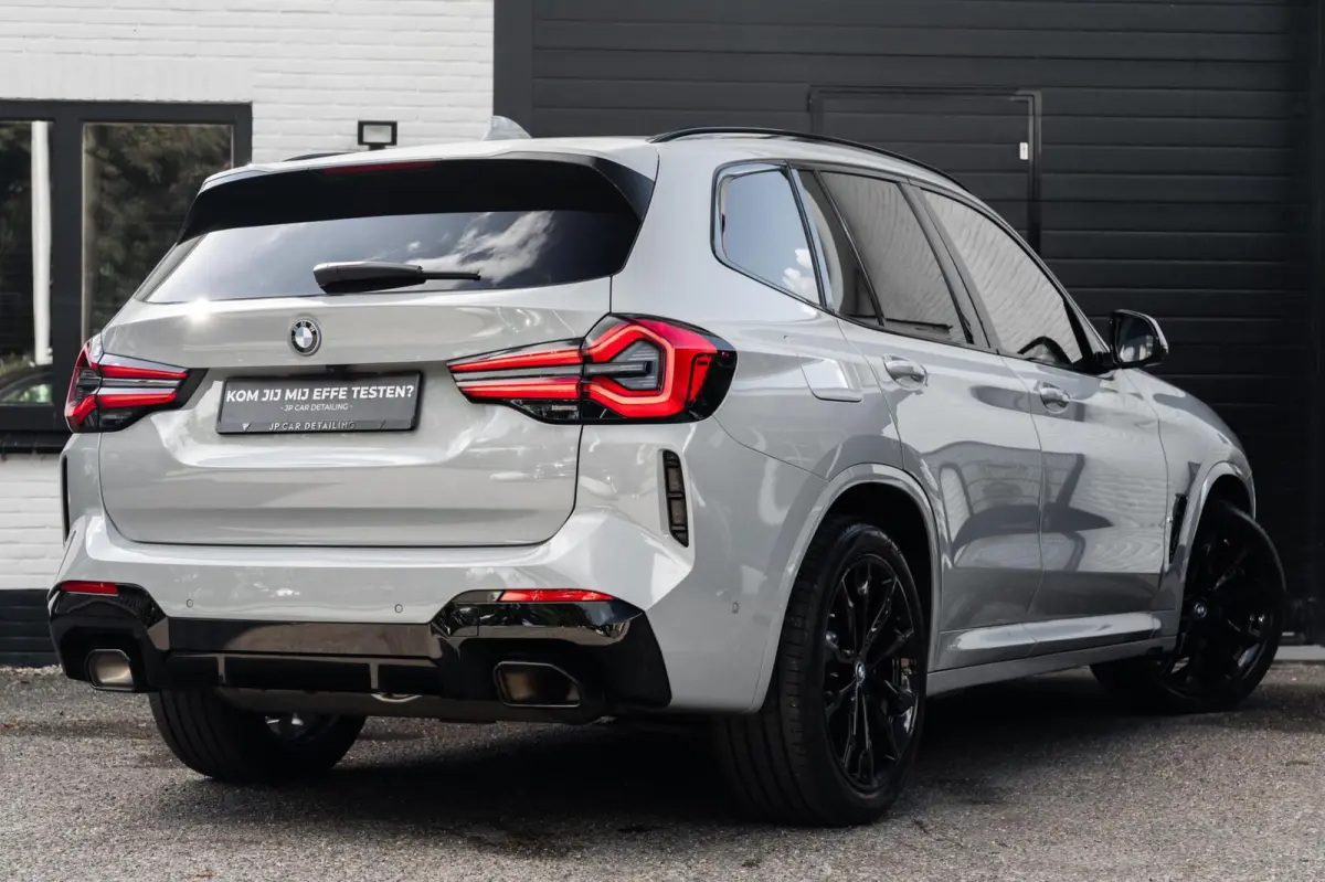 xDrive30e High Ex M Sport H&K HUD Laser Trekhaak 360