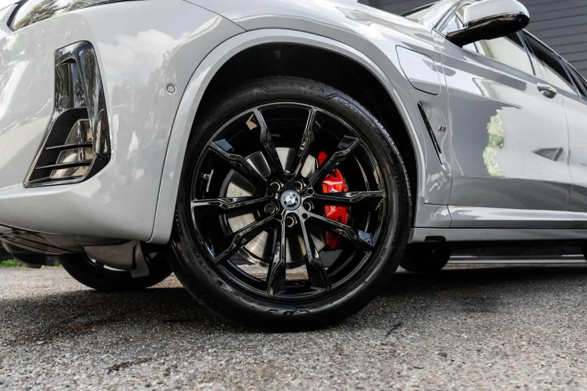 xDrive30e High Ex M Sport H&K HUD Laser Trekhaak 360