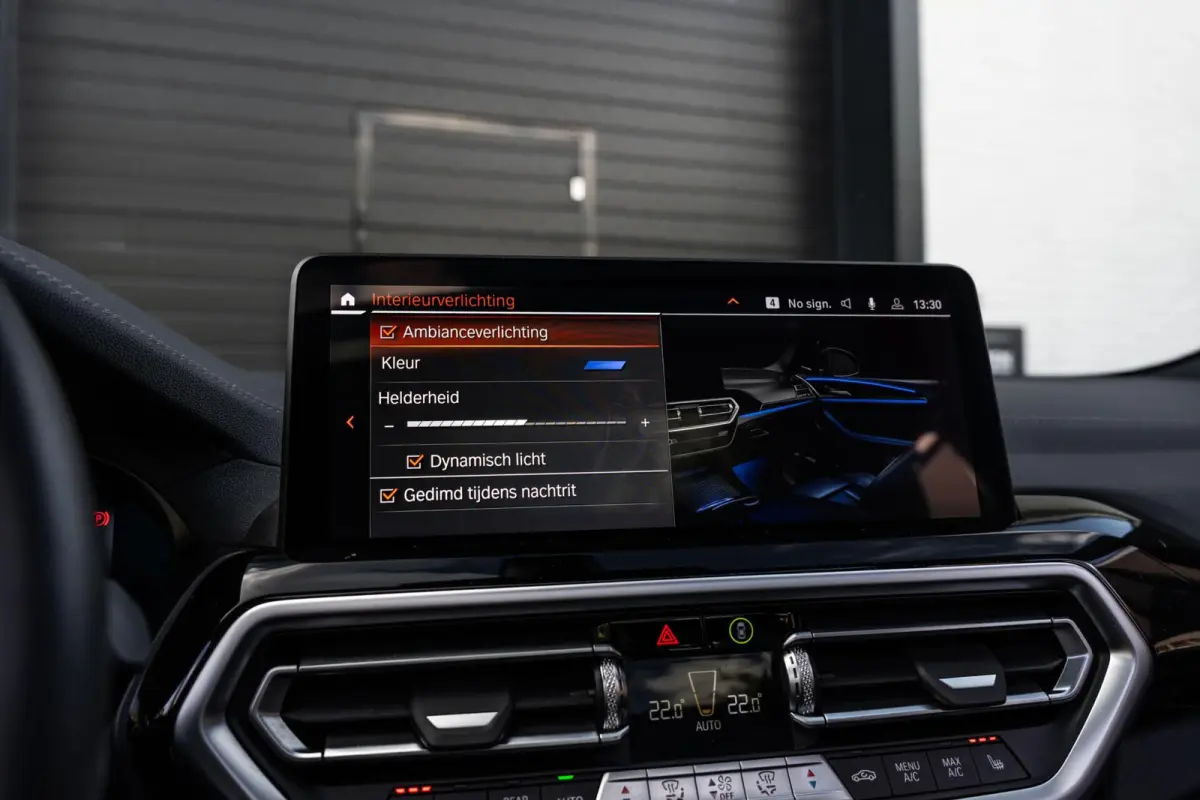 xDrive30e High Ex M Sport H&K HUD Laser Trekhaak 360