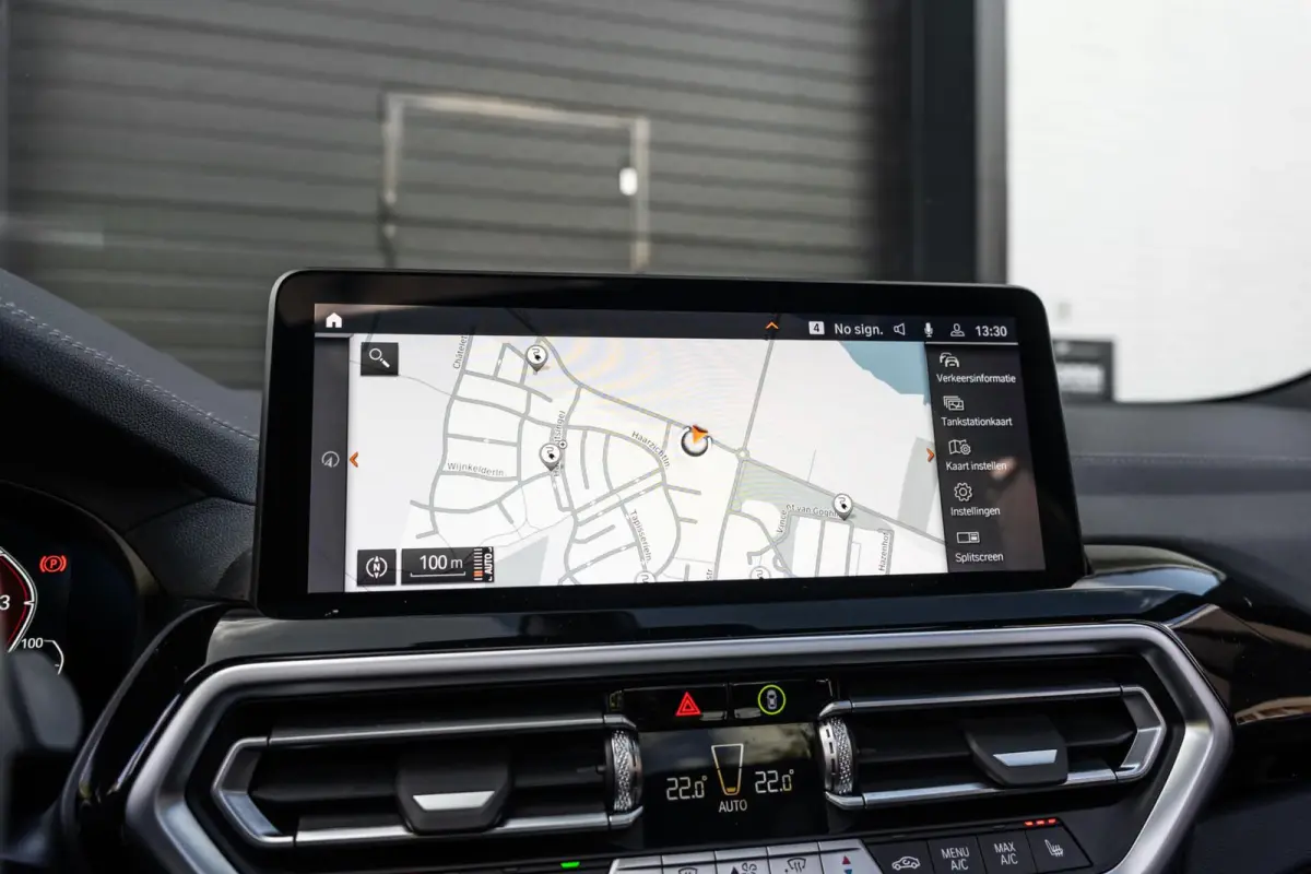 xDrive30e High Ex M Sport H&K HUD Laser Trekhaak 360