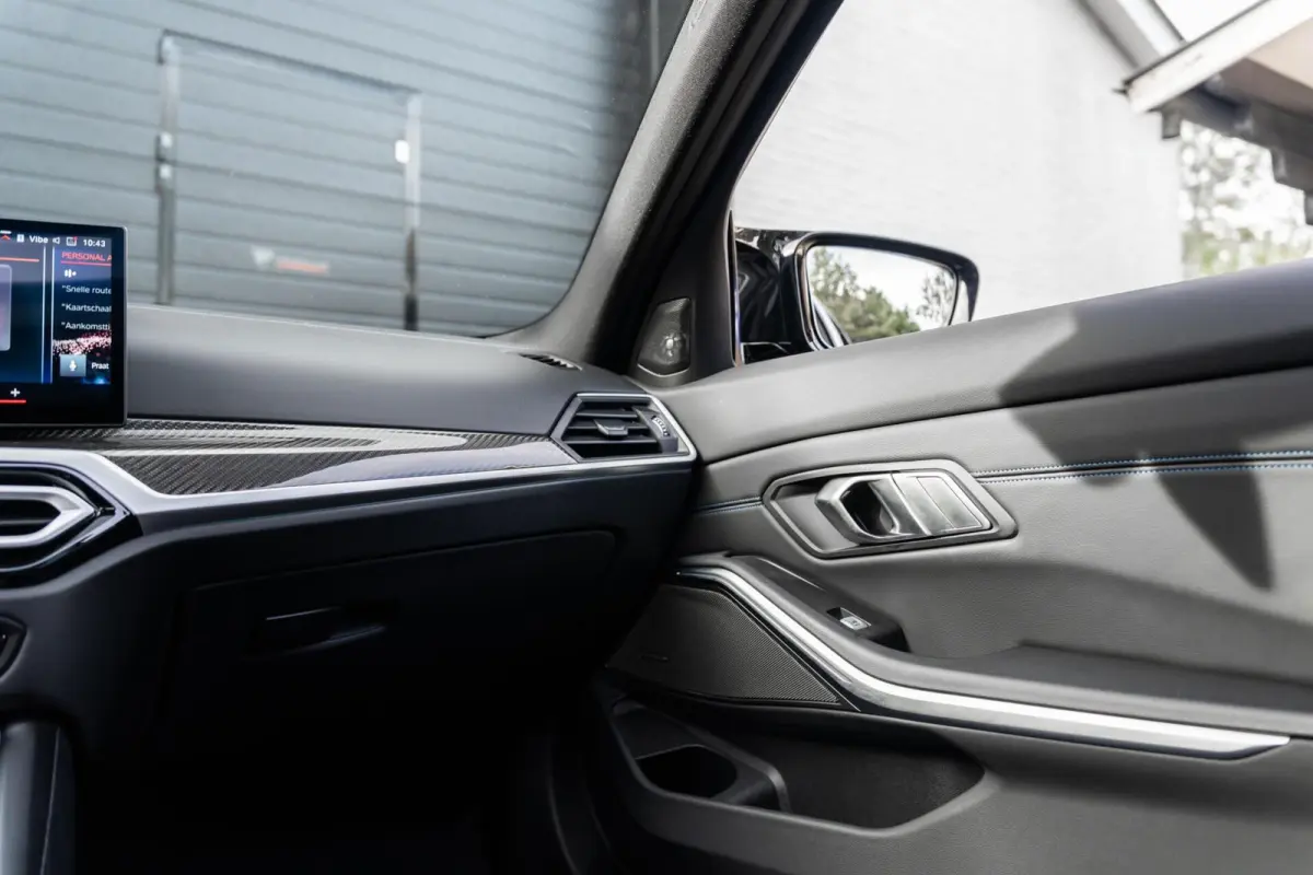 330e xDrive 360 Pano H&K HUD Carbon M340