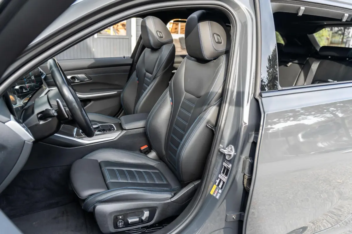 330e xDrive 360 Pano H&K HUD Carbon M340