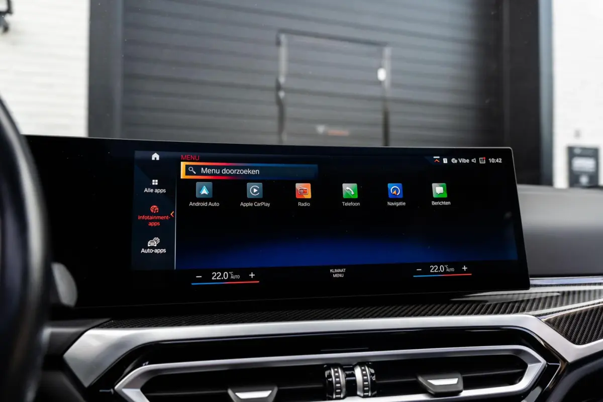 330e xDrive 360 Pano H&K HUD Carbon M340