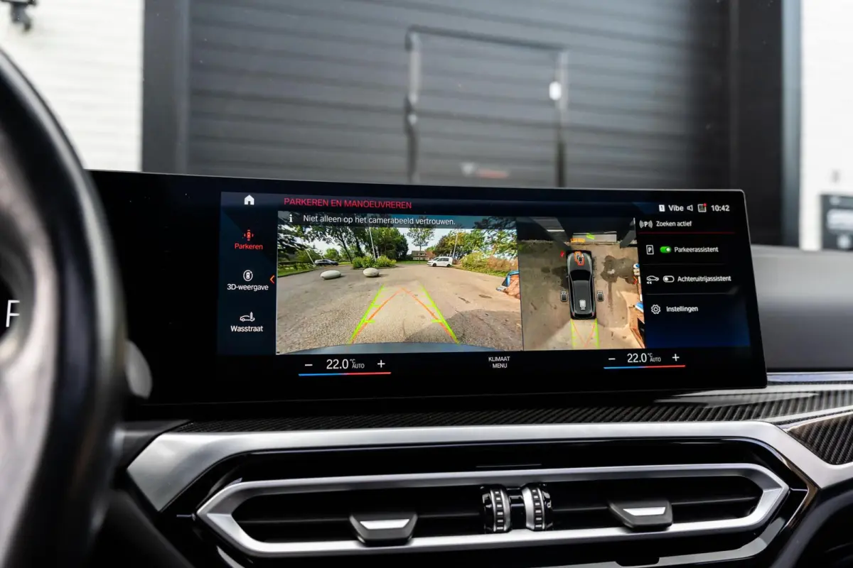 330e xDrive 360 Pano H&K HUD Carbon M340