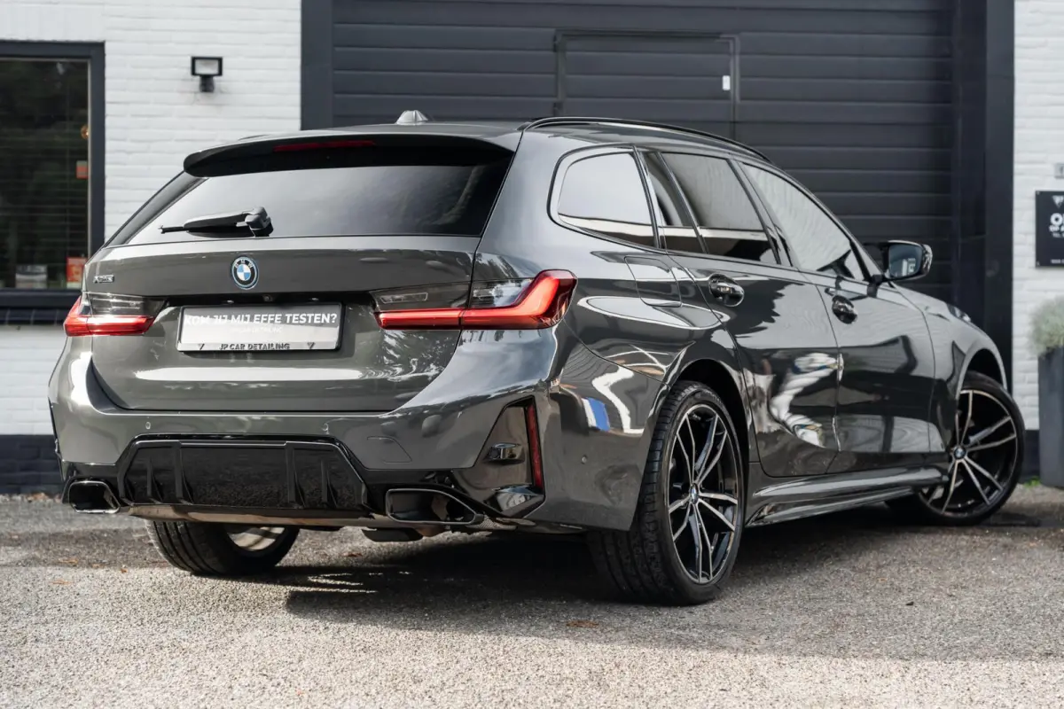 330e xDrive 360 Pano H&K HUD Carbon M340