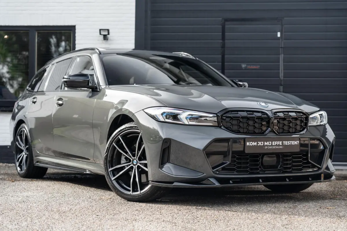 330e xDrive 360 Pano H&K HUD Carbon M340
