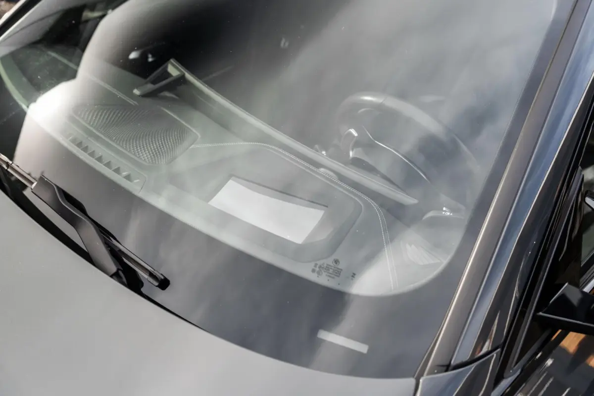330e xDrive 360 Pano H&K HUD Carbon M340